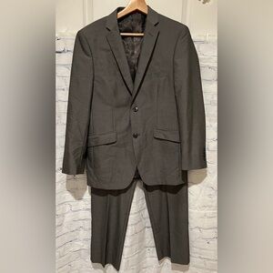 Adolfo Gray Mens Suit 32x32 with alterations